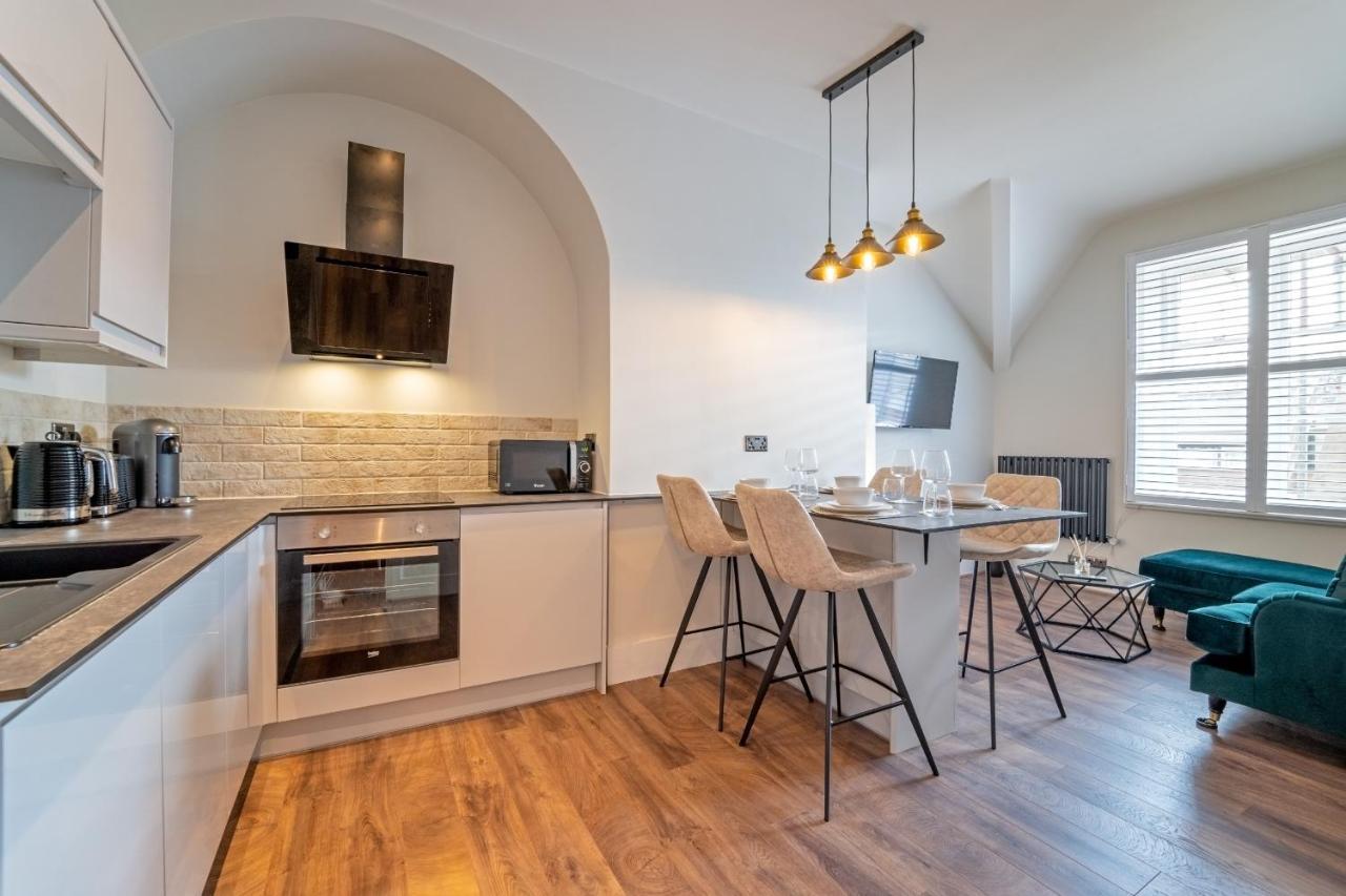 Watergate Penthouse - New 2 Bed Luxury Apartment In City Centre Chester Exterior foto