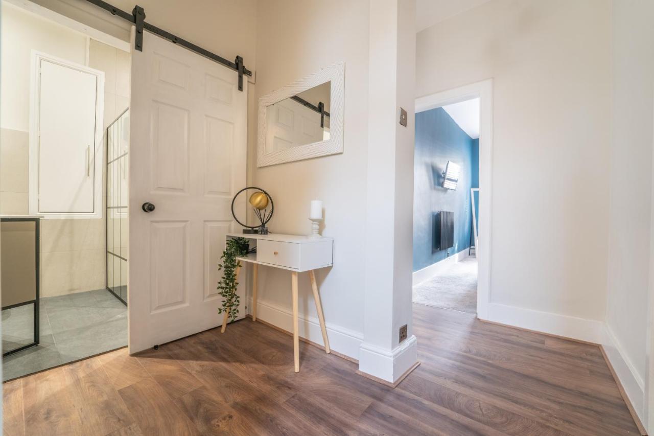 Watergate Penthouse - New 2 Bed Luxury Apartment In City Centre Chester Exterior foto